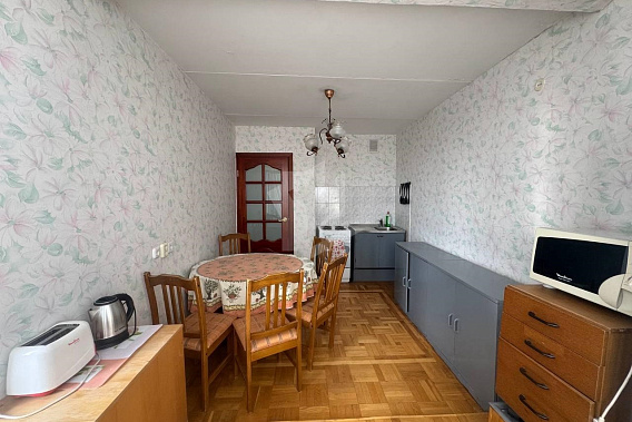 Снять 4-комнатную квартиру, г. Минск, просп. Любимова, 36/1