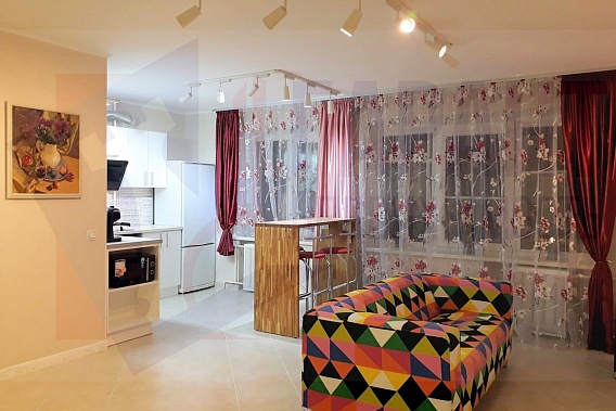 1-комнатная квартира с евроремонтом на Партизанском просп. 147