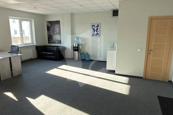 Сдаётся офис по адресу пр-т Дзержинского, 3Б.