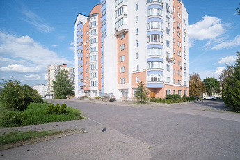 Административное помещение площадью 55,5 м² в жилом доме на Сенницкой 51, ст. м. Ковальская Слобода