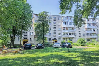  2-комнатных квартир в микрорайоне Зелёный Луг